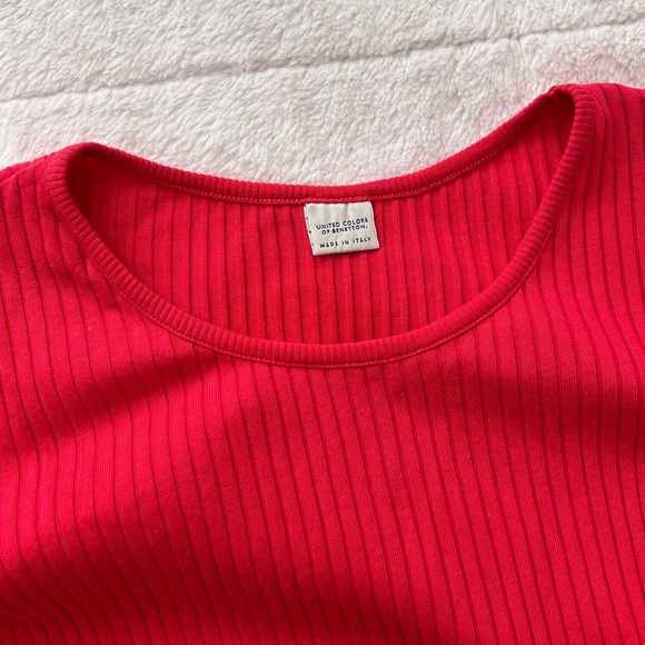 United Colors of Benetton Top - Picture 2 of 2